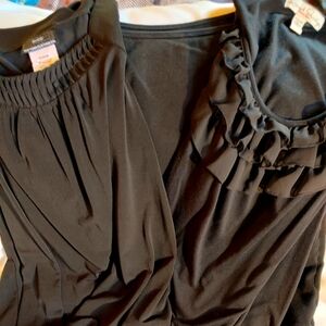 Black Sleeveless Tops